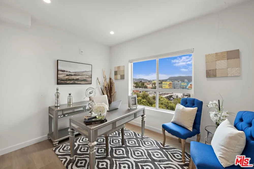 321 S Oxford Ave #603 Los Angeles, CA 90010