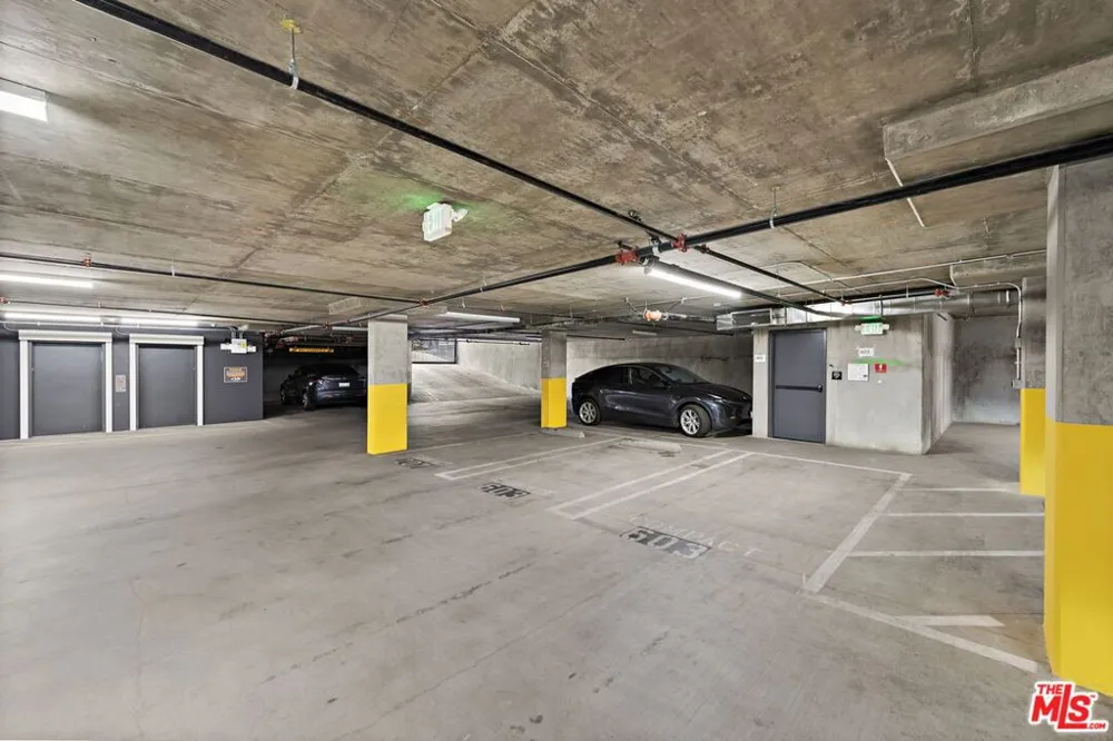 321 S Oxford Ave #603 Los Angeles, CA 90010