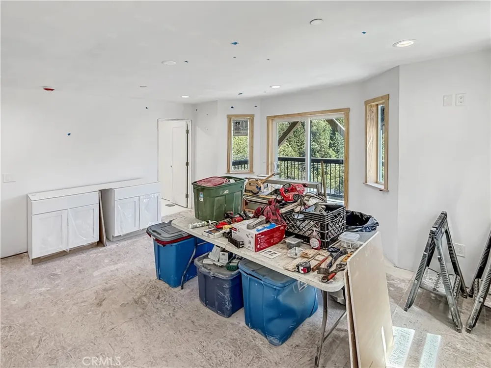 26885 Modoc Lake Arrowhead, CA 92352