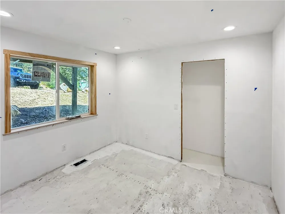 26885 Modoc Lane Lake Arrowhead, CA 92352