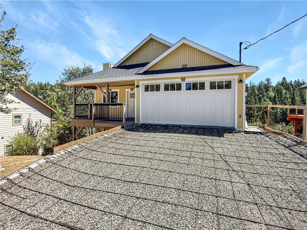 26885 Modoc Lake Arrowhead, CA 92352