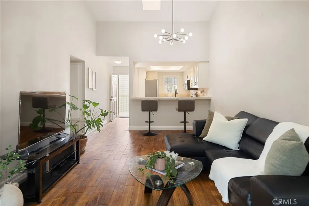 645 Chestnut Long Beach, CA 90802