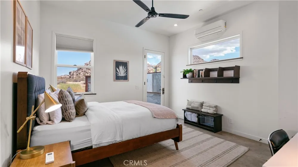 7285 Mount Lassen Joshua Tree, CA 92252