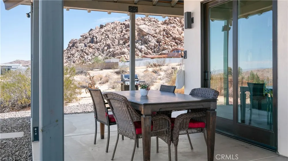 7285 Mount Lassen Joshua Tree, CA 92252
