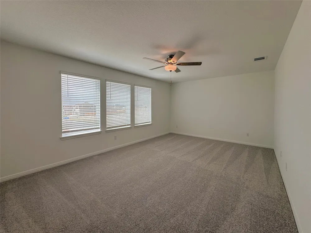 211 Mad Pupper Drive Buda, TX 78610
