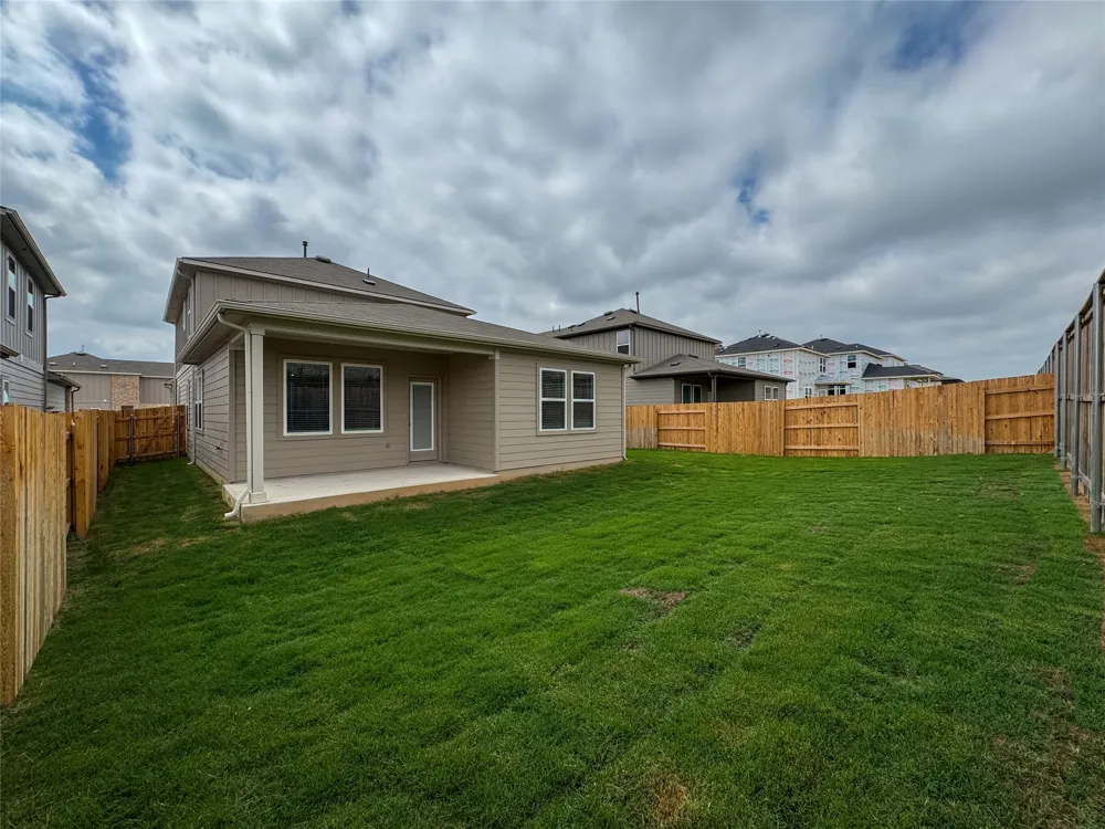 211 Mad Pupper Drive Buda, TX 78610