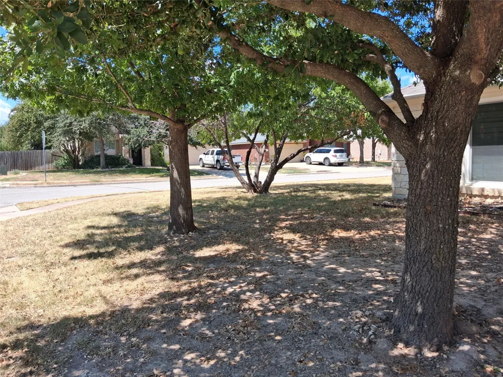 1101 Downridge Drive Leander, TX 78641