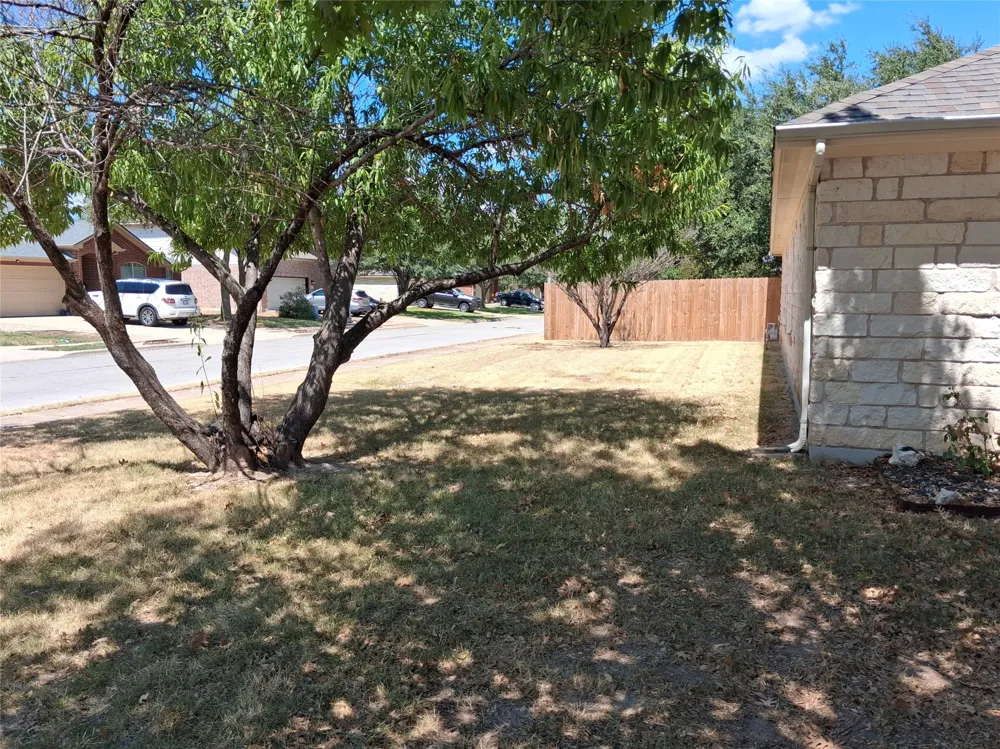 1101 Downridge Drive Leander, TX 78641