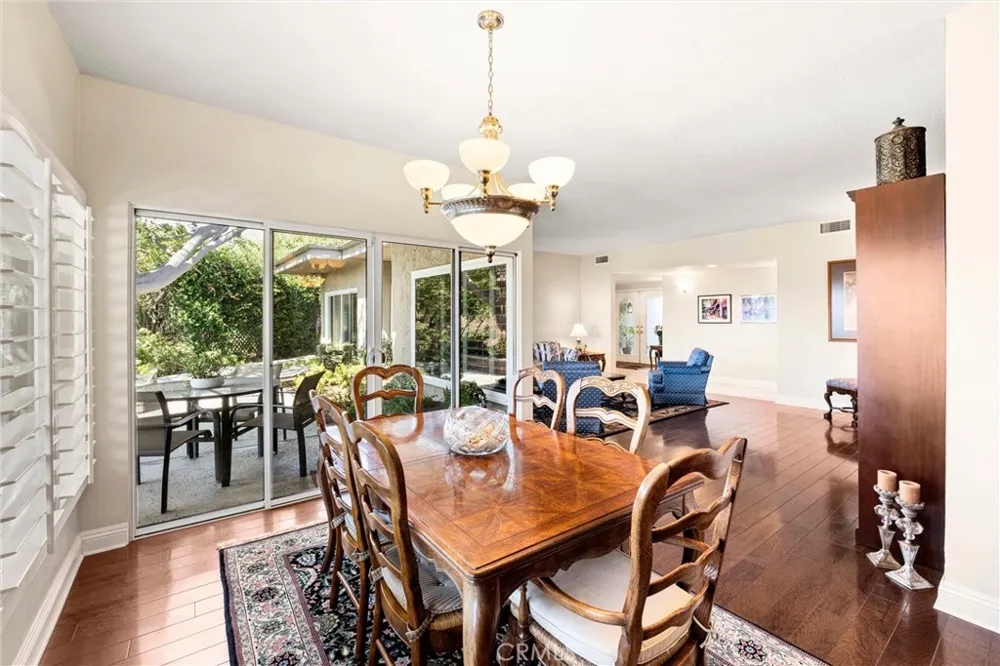 2621 Mountain Claremont, CA 91711