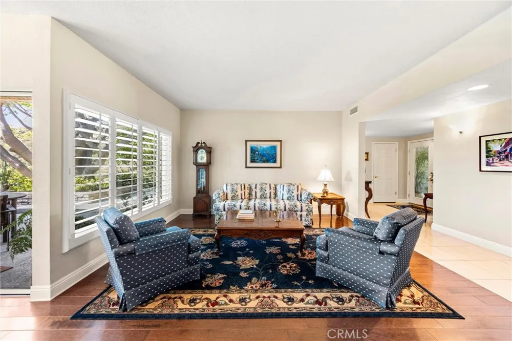 2621 Mountain Claremont, CA 91711