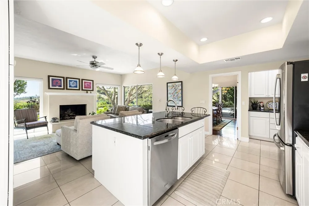 2621 Mountain Claremont, CA 91711