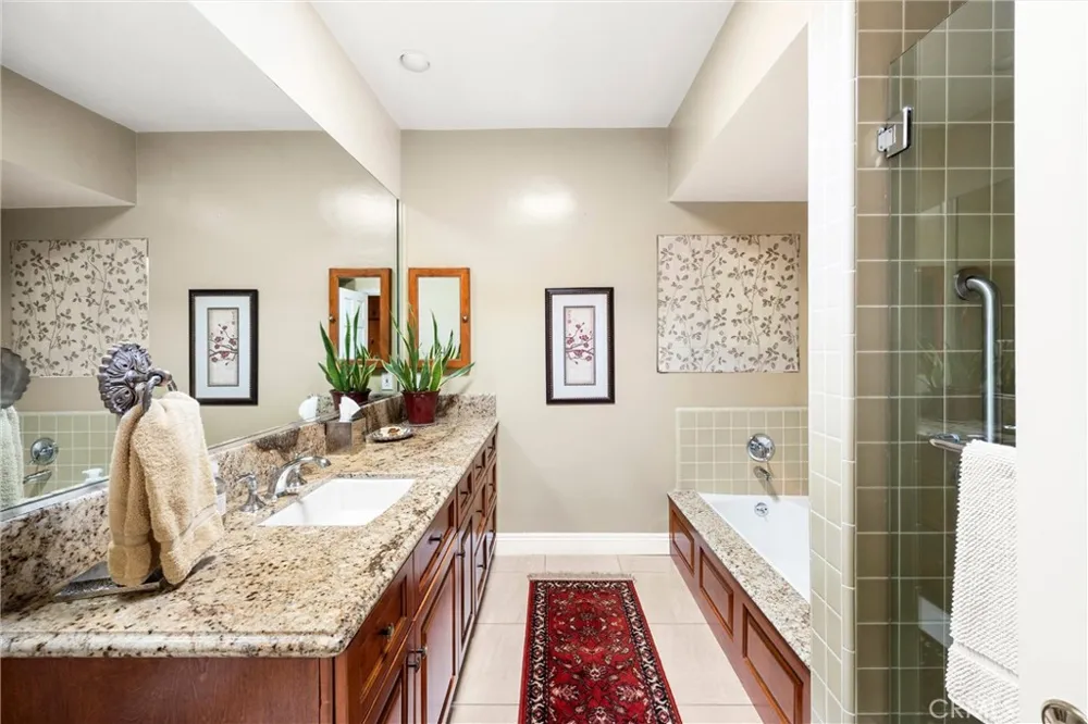 2621 Mountain Claremont, CA 91711