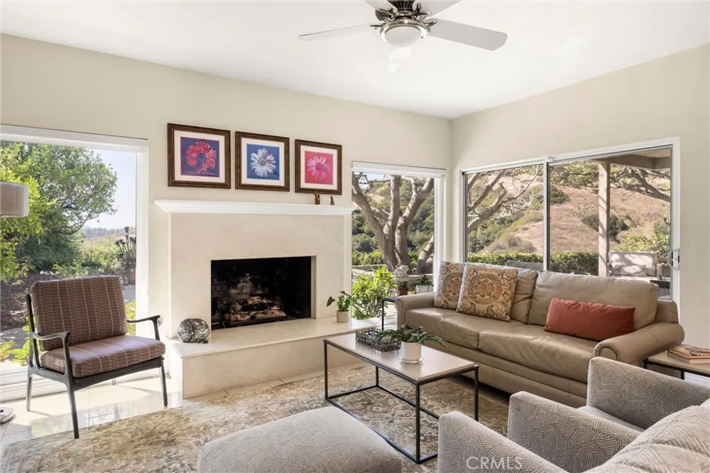 2621 Mountain Claremont, CA 91711