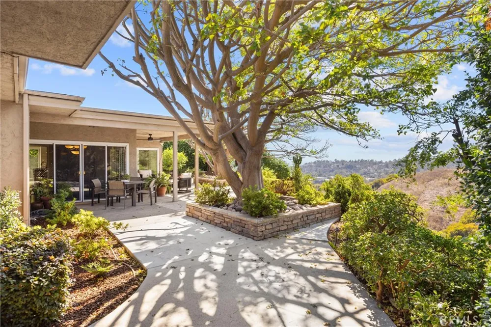 2621 Mountain Claremont, CA 91711