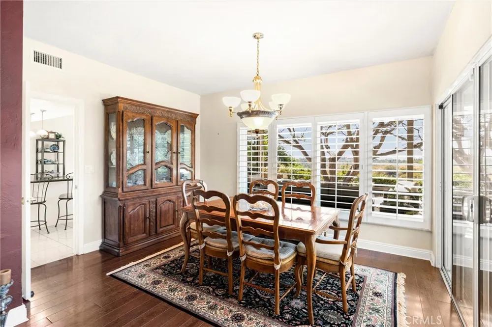 2621 Mountain Claremont, CA 91711