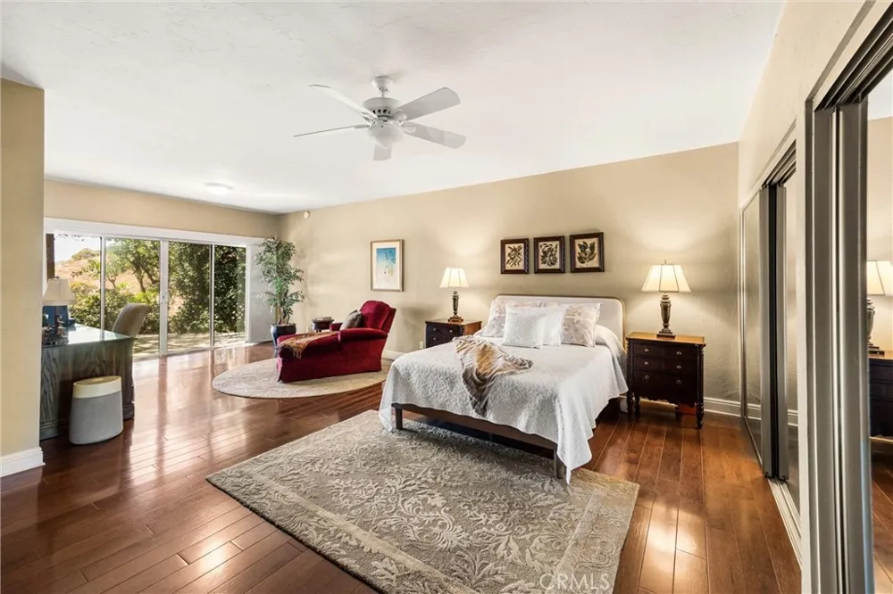 2621 Mountain Claremont, CA 91711