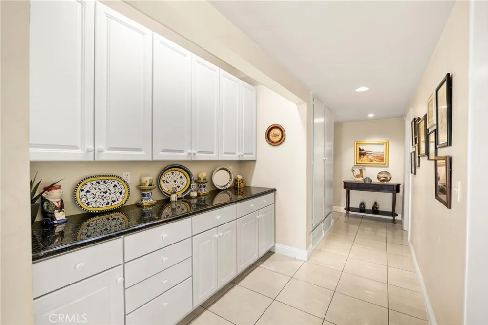 2621 Mountain Claremont, CA 91711
