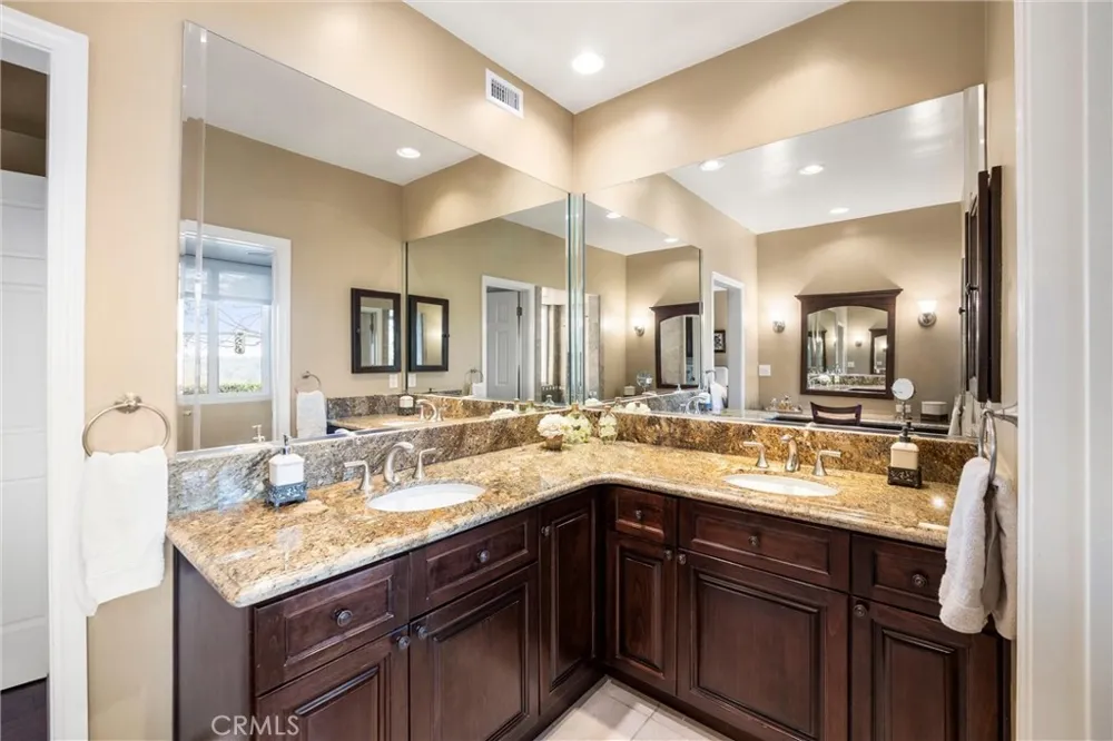 2621 Mountain Claremont, CA 91711