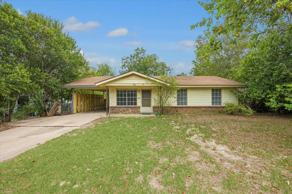 402 Bramble Drive Austin, TX 78745