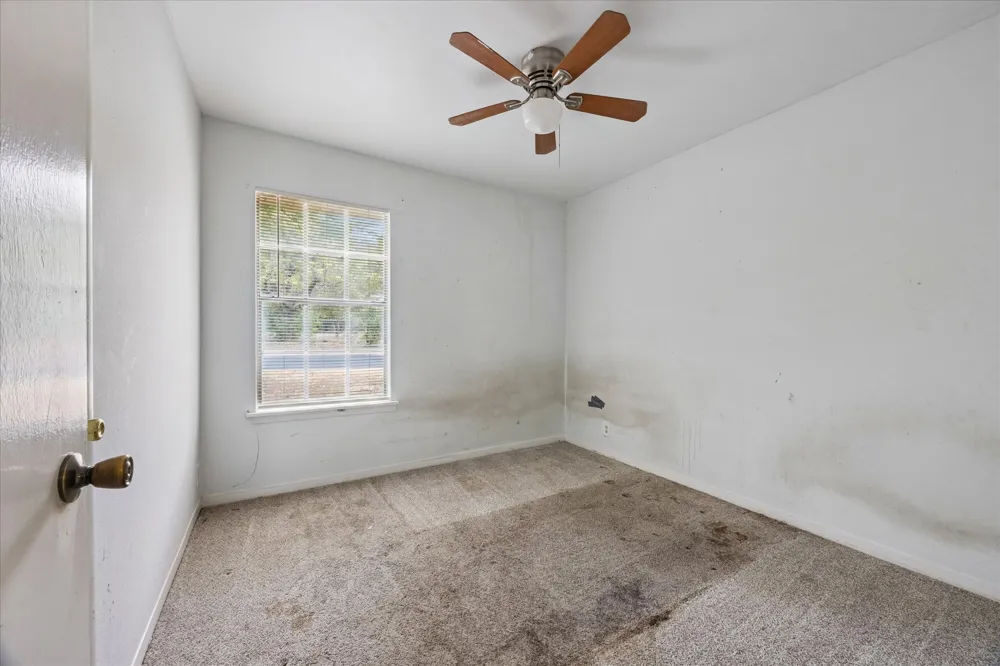 402 Bramble Drive Austin, TX 78745