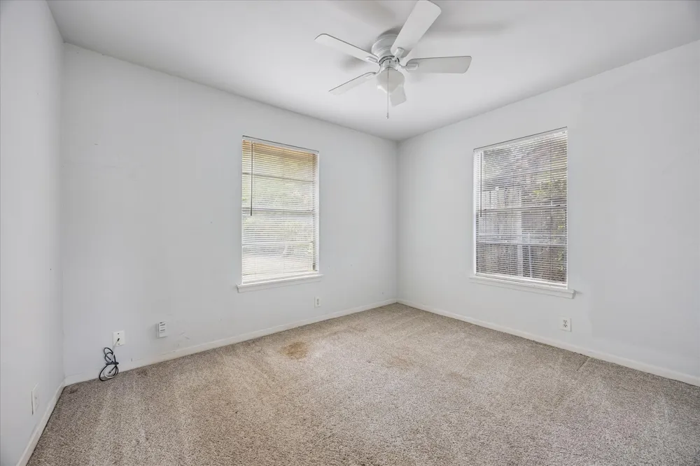 402 Bramble Drive Austin, TX 78745