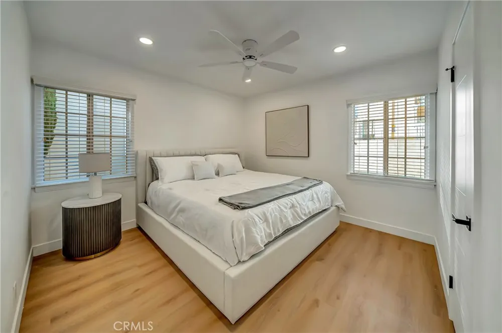 128 Lukens Place Glendale, CA 91206