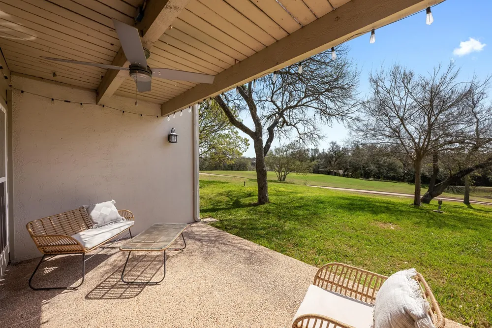 100 Lido Circle #B2 Lakeway, TX 78734