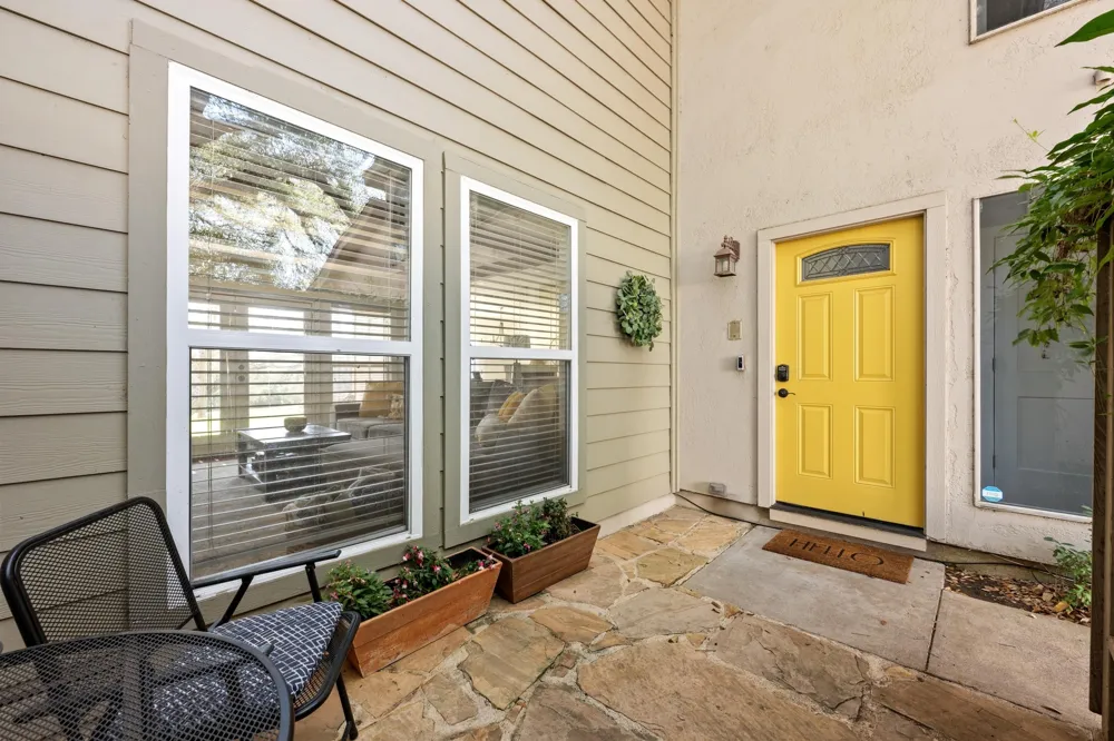 100 Lido Circle #B2 Lakeway, TX 78734