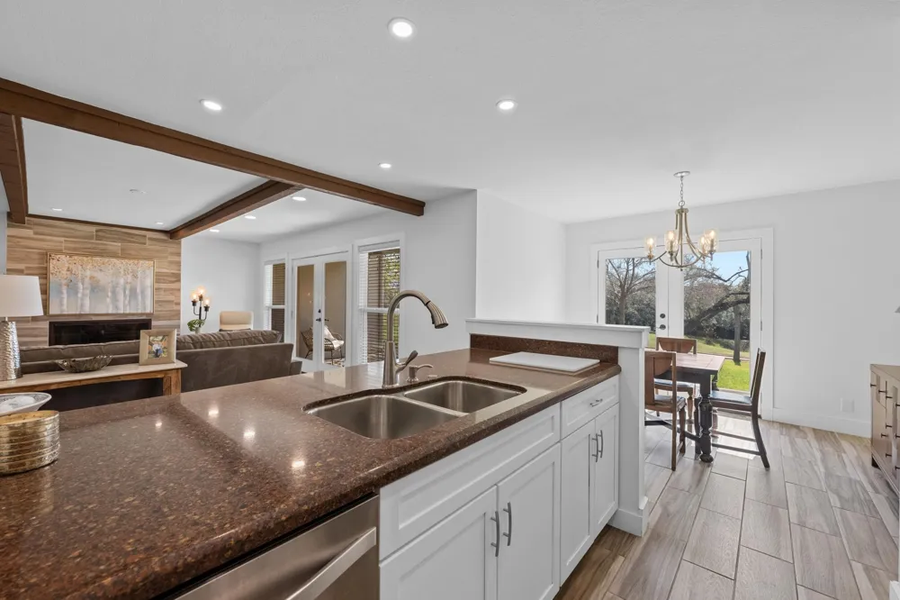 100 Lido Circle #B2 Lakeway, TX 78734