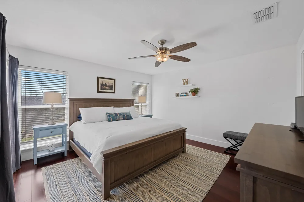 100 Lido Circle #B2 Lakeway, TX 78734