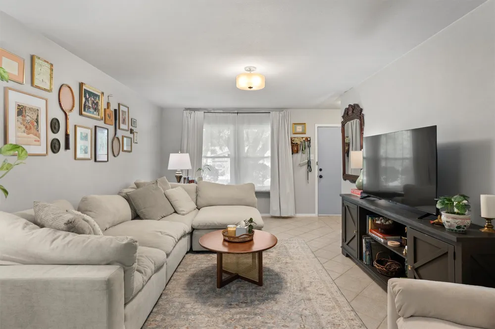 3303 Plantation Road Austin, TX 78745