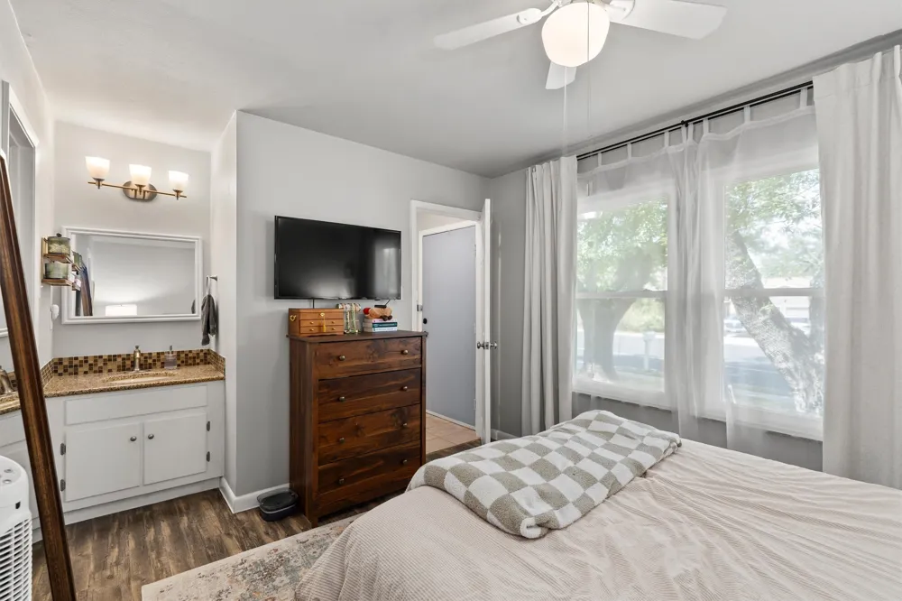 3303 Plantation Road Austin, TX 78745