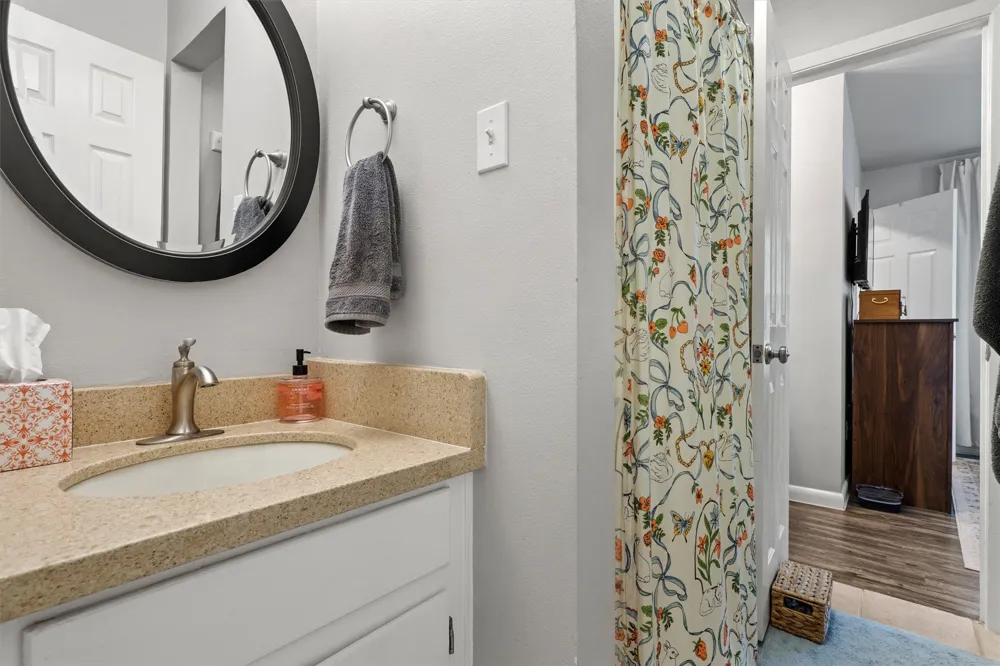 3303 Plantation Road Austin, TX 78745