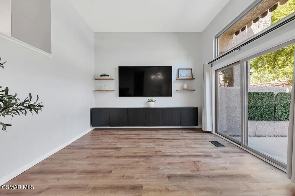 2445 Chandler Avenue #3 Simi Valley, CA 93065