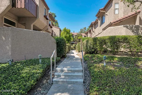 2445 Chandler Avenue #3