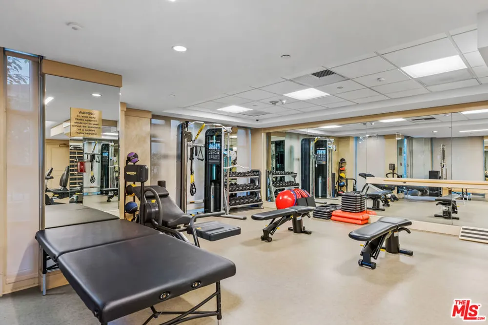 10580 Wilshire Boulevard #36 Los Angeles, CA 90024