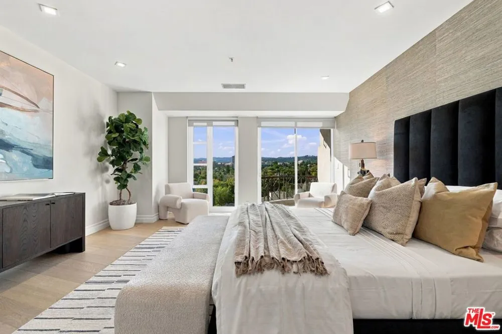 10580 Wilshire Boulevard #36 Los Angeles, CA 90024