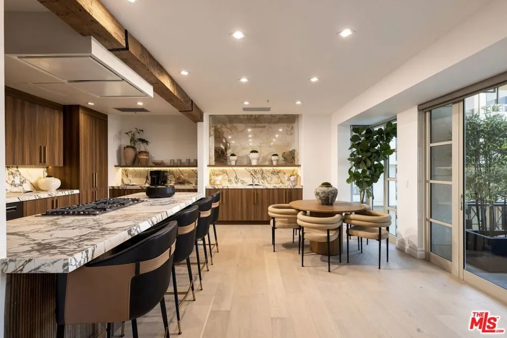 10580 Wilshire Boulevard #36 Los Angeles, CA 90024