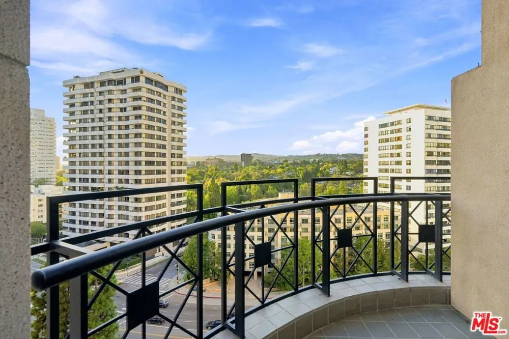 10580 Wilshire Boulevard #36 Los Angeles, CA 90024