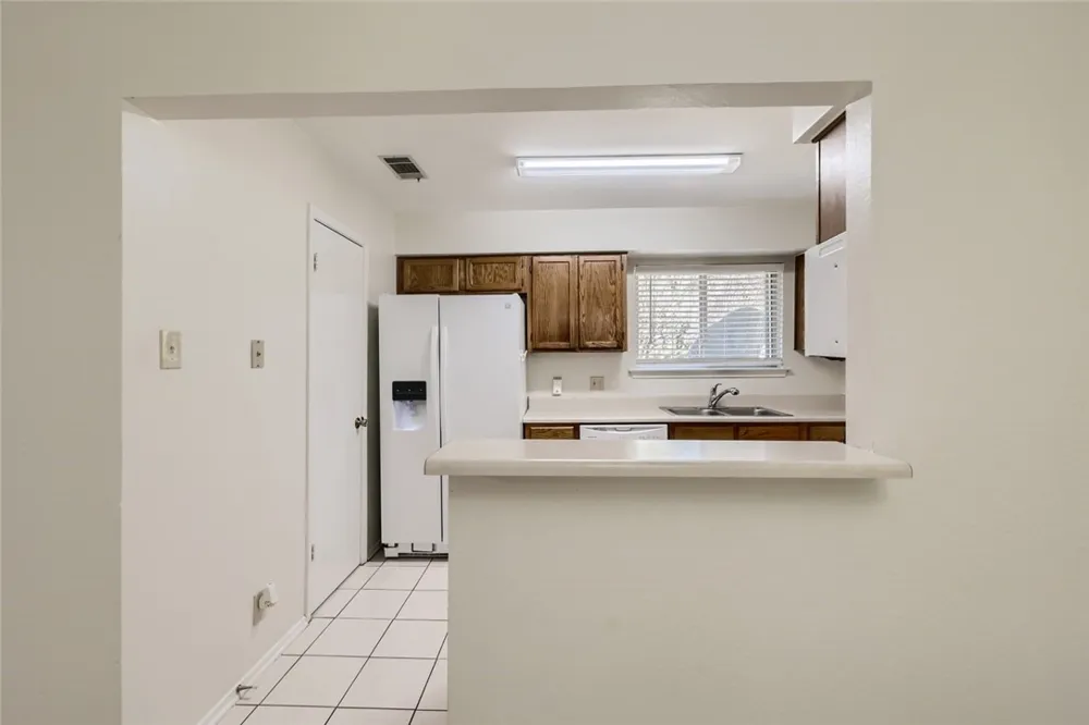 9111 Marsh Drive Austin, TX 78748