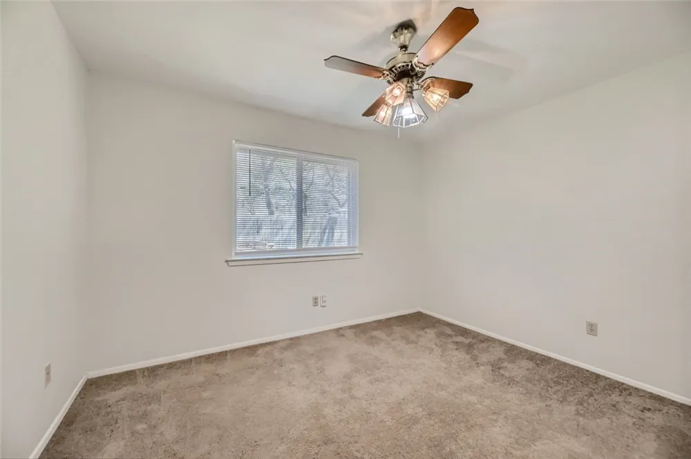 9111 Marsh Drive Austin, TX 78748