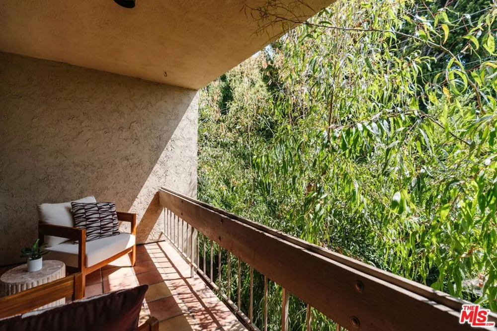750 Kings Road #315 Los Angeles, CA 90069