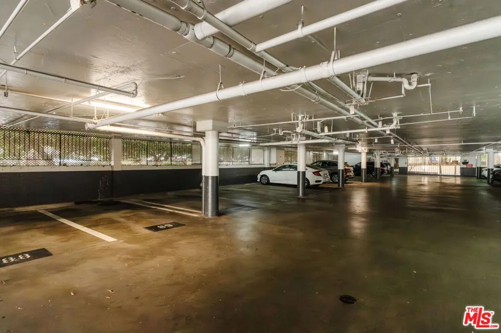 750 Kings Road #315 Los Angeles, CA 90069