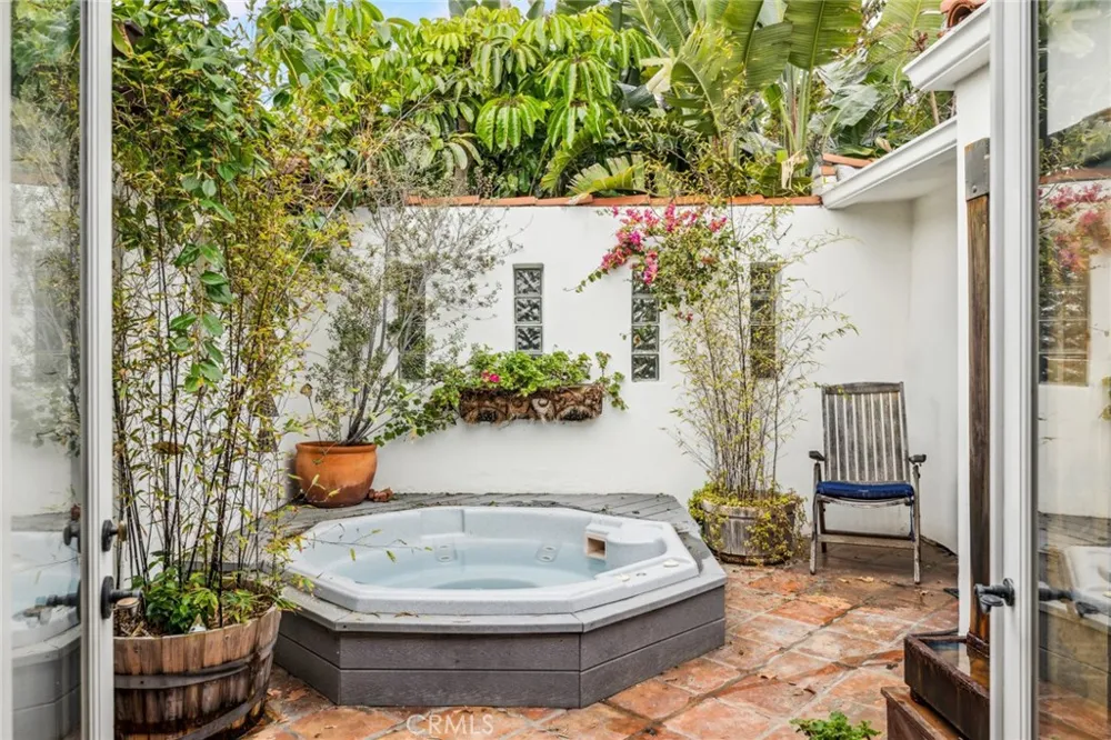 227 Ledroit Street Laguna Beach, CA 92651