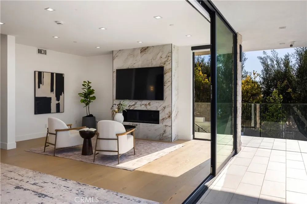 1565 Via Leon Palos Verdes Estates, CA 90274