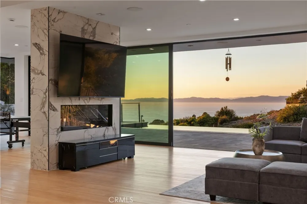 1565 Via Leon Palos Verdes Estates, CA 90274