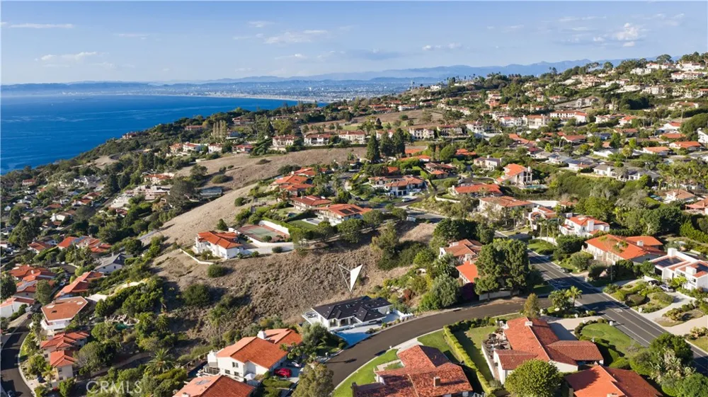 1565 Via Leon Palos Verdes Estates, CA 90274