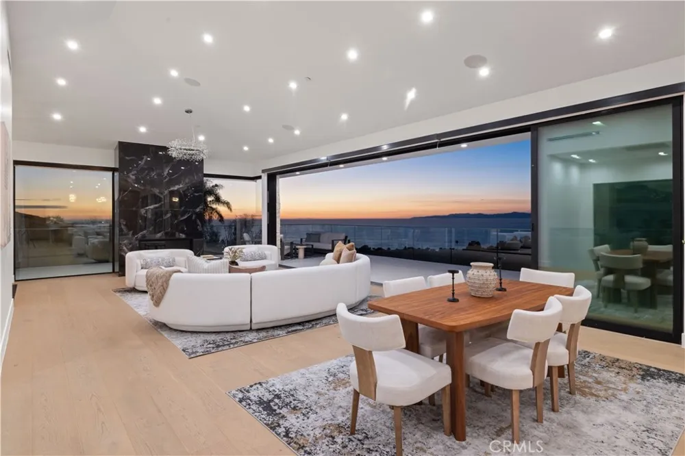 1565 Via Leon Palos Verdes Estates, CA 90274