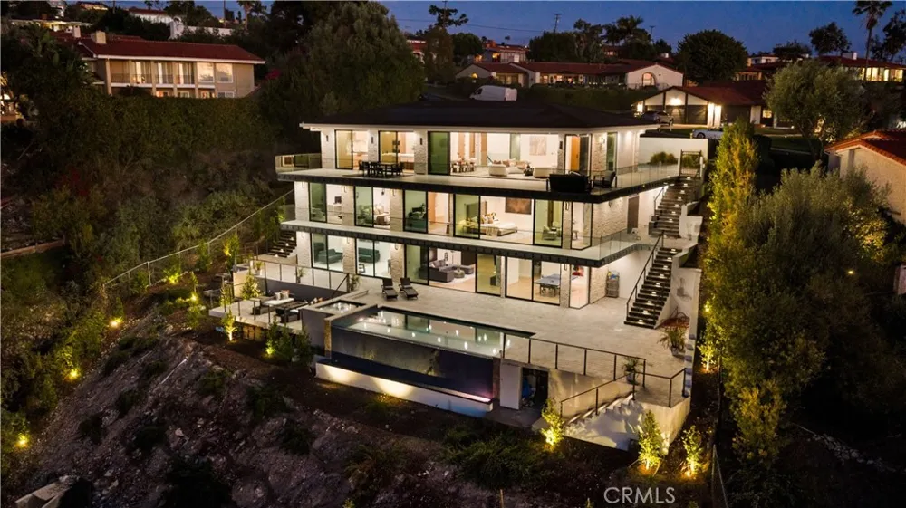 1565 Via Leon Palos Verdes Estates, CA 90274