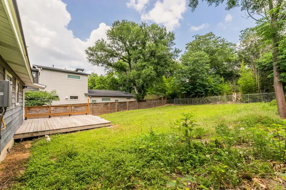 1717 Bunche Road Austin, TX 78721